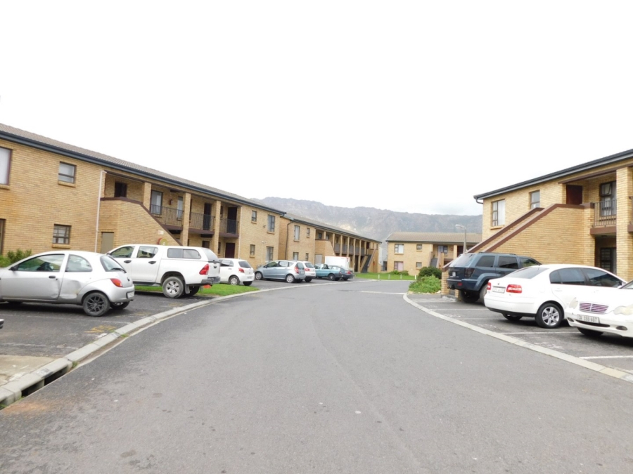 2 Bedroom Property for Sale in Fairview Golf Estate Western Cape